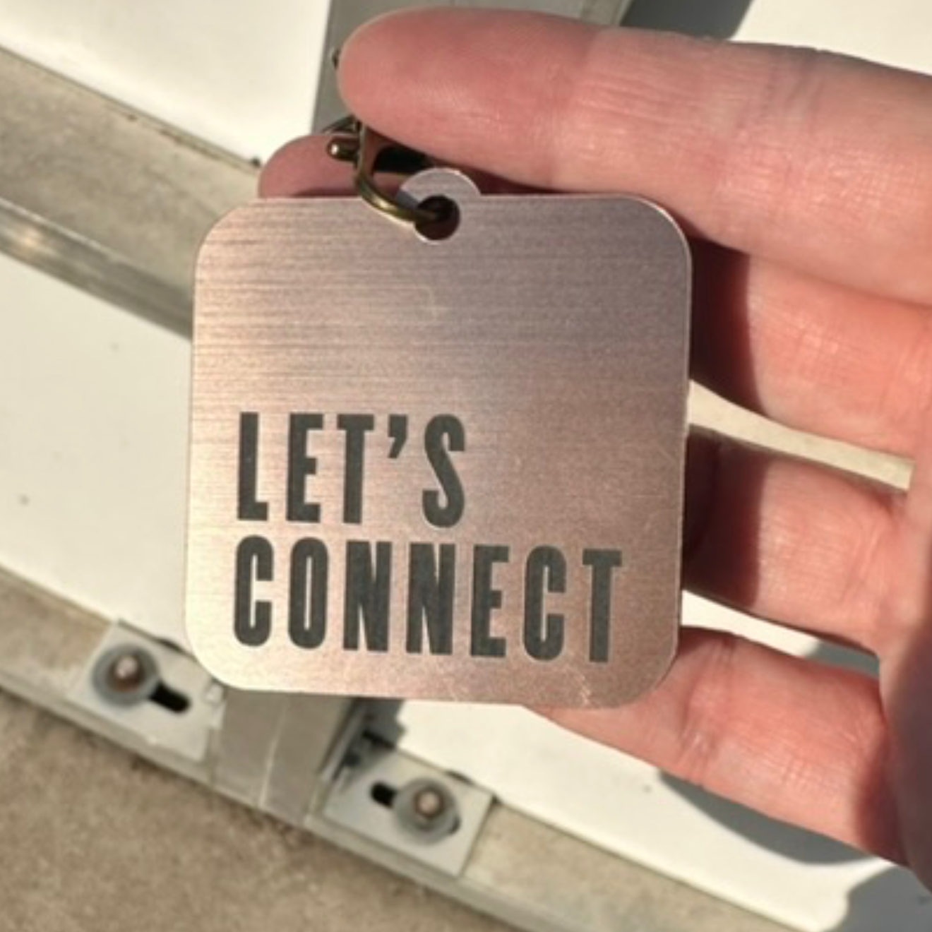 SMART KEYCHAIN | NFC TAP | ENGRAVED